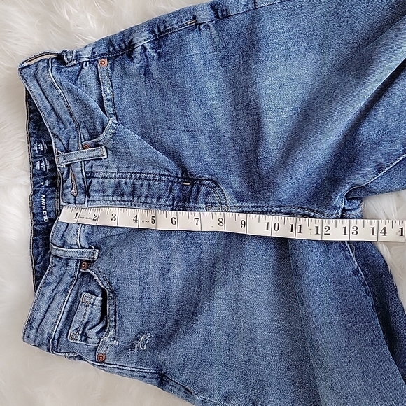 Old Navy Higher High-Rise OG Straight Button-Fly Ripped Jeans - Picture 7 of 10